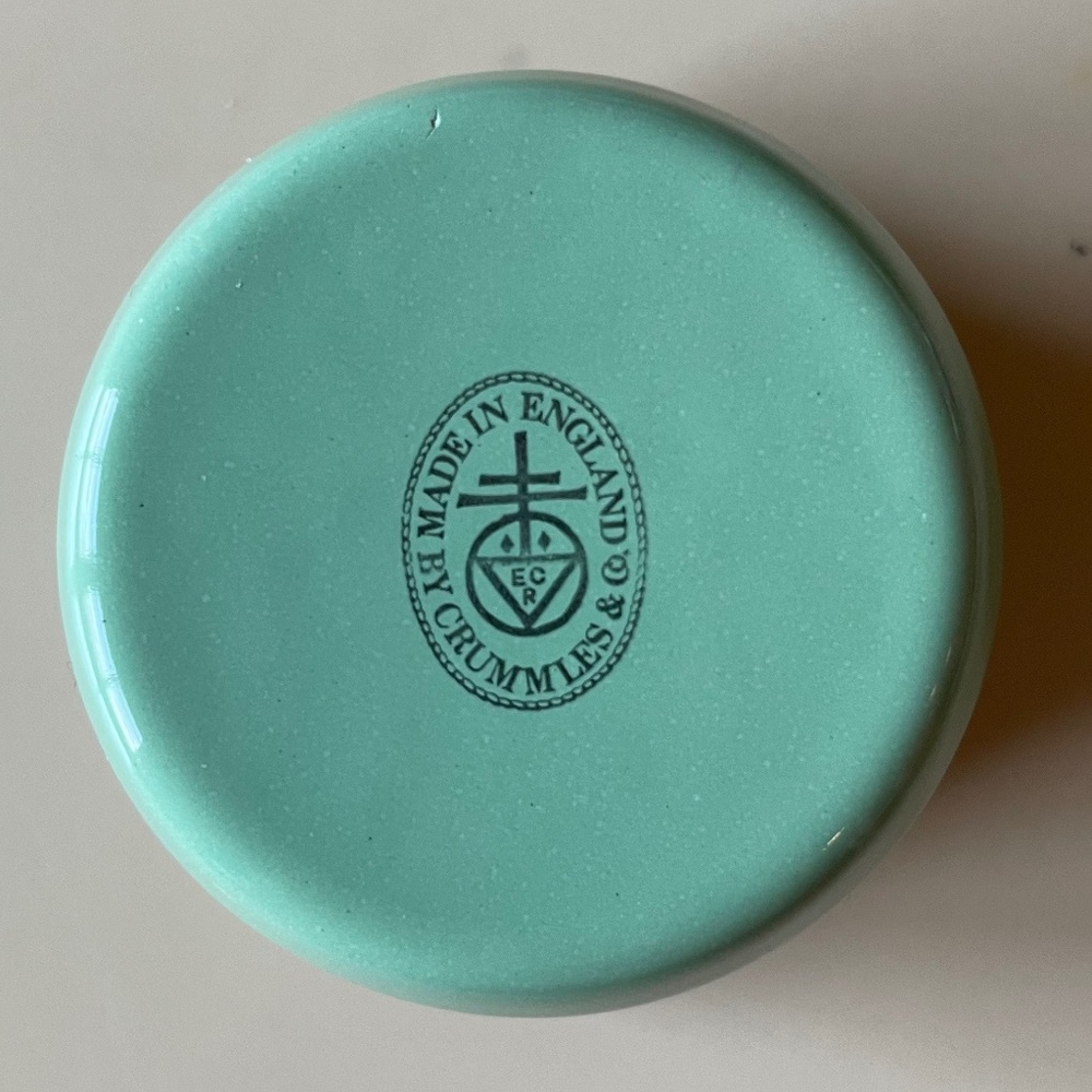 Crummles & Co. Enamel Pill/Snuff Box - Zelli, Burlington Arcade, London - Picture 6 of 10